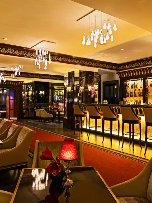 Bar Hotel Majestic Galerie Fouquets Cannes ©fabrice Rambert