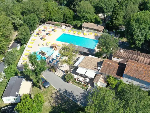Campeggio Bellevue Piscine©camping Bellevue