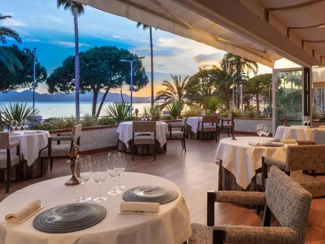 Albergo Martinez Terrasse Restaurant La Palme D'Orhotel Martinez