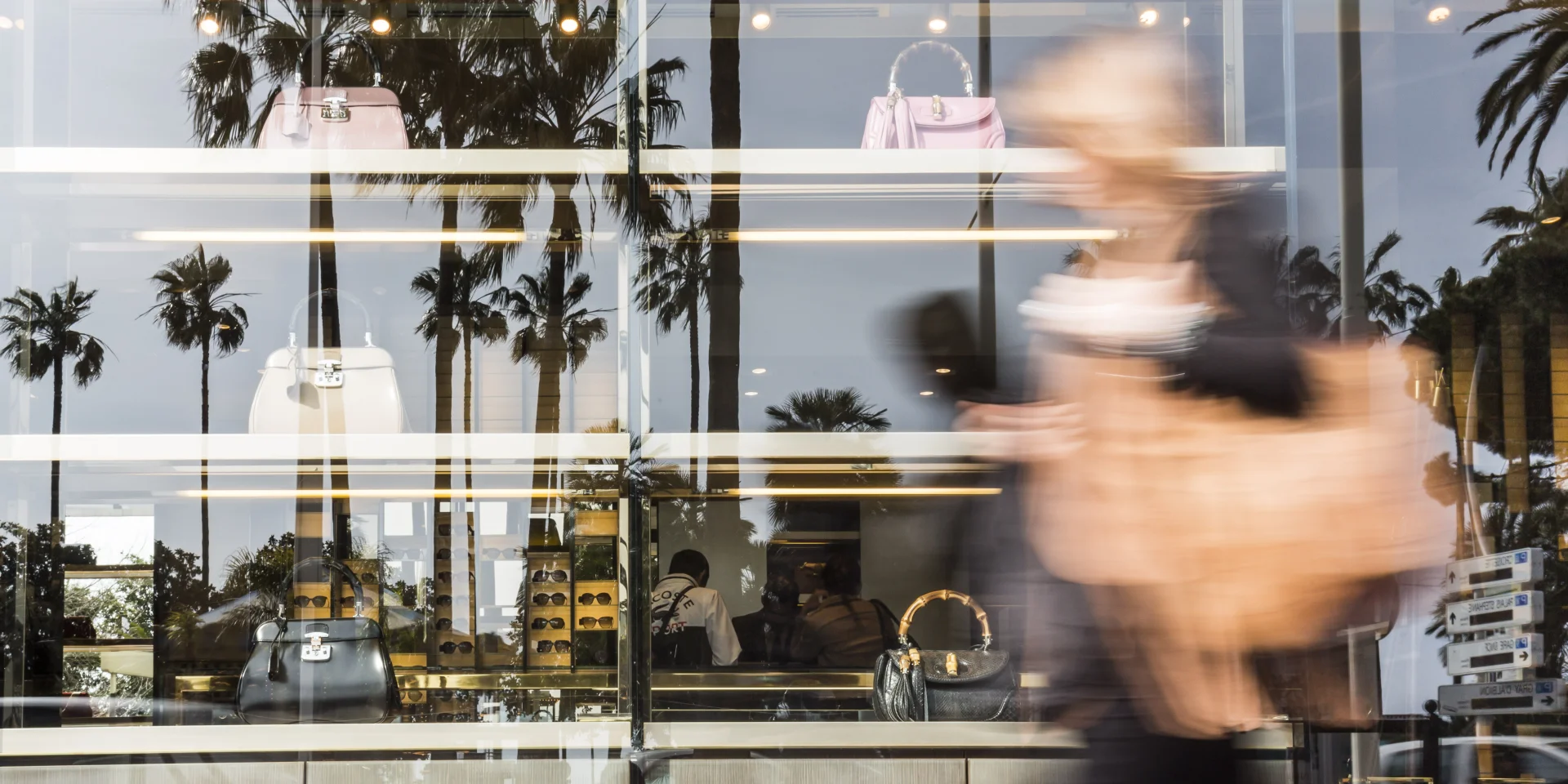 Crypto-friendly establishments Cannes Tourism