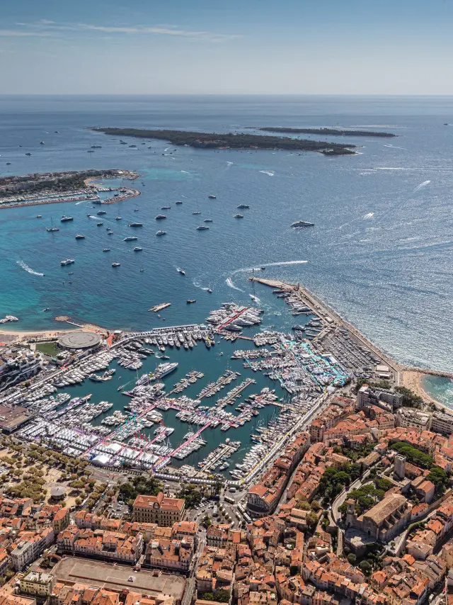 vue-aerienne-canneskelagopian.jpg
