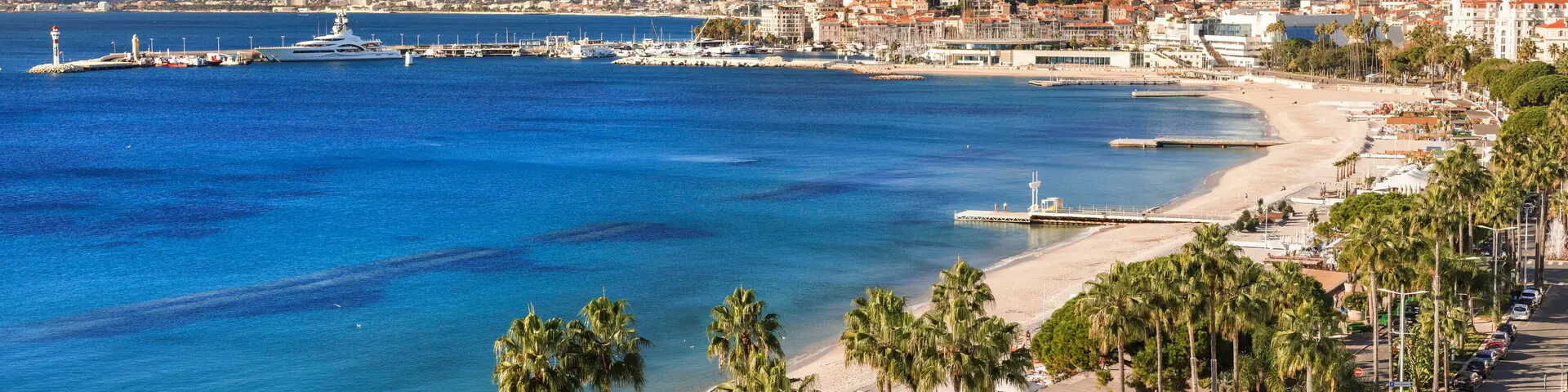 Vue de la Croisette depuis la terrasse de l'hôtel Martinez