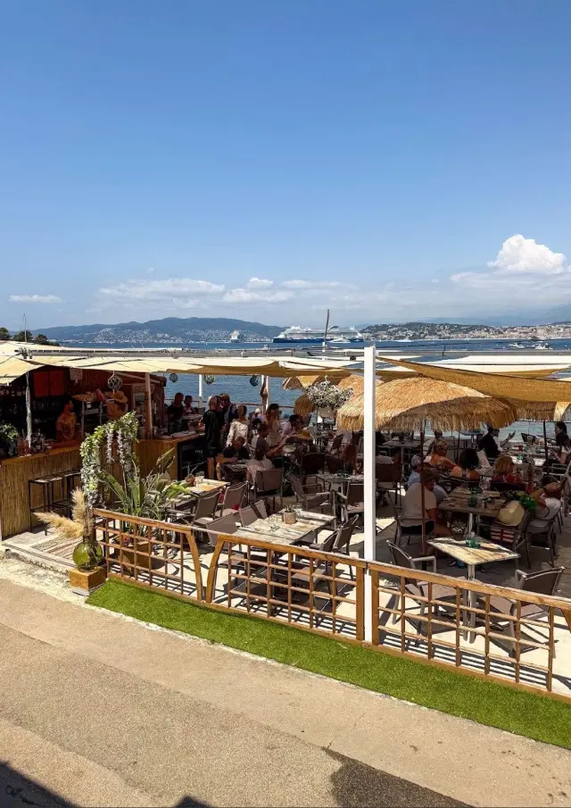 Restaurant La Differnnce Cannes